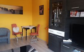 Gyöngyi apartman